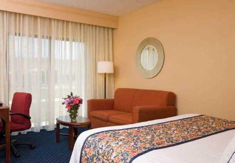 Courtyard By Marriott Minneapolis-St. Paul Airport Mendota Heights Quarto foto