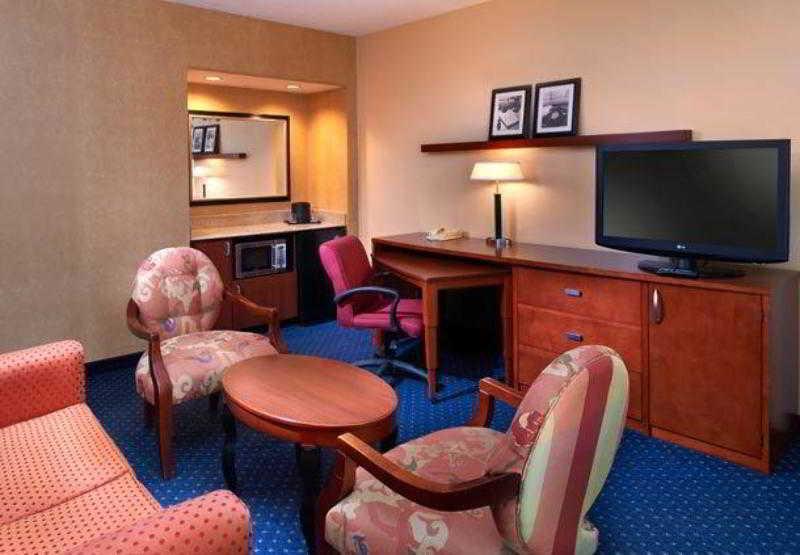 Courtyard By Marriott Minneapolis-St. Paul Airport Mendota Heights Quarto foto